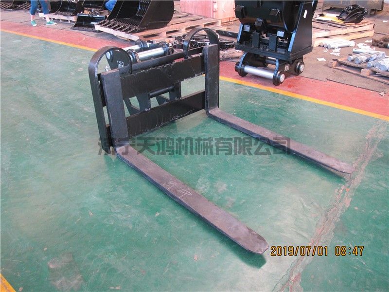挖掘機(jī)用叉車背，貨叉背