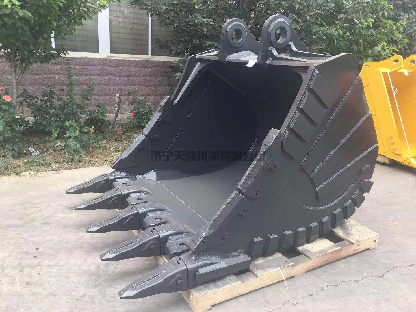 沃爾沃480挖掘機挖斗，2.6立方巖石型挖斗